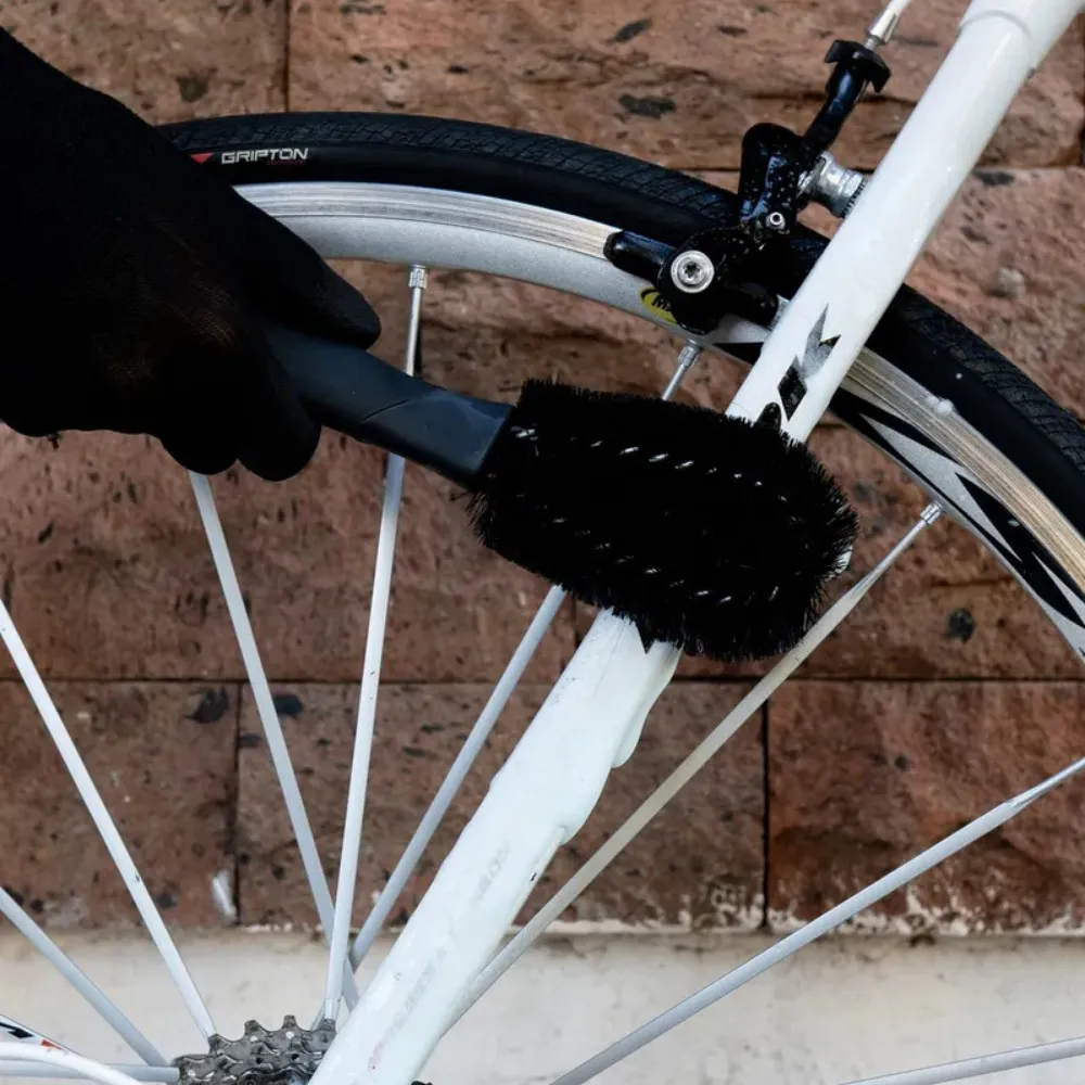 Kit De Cepillos Para Limpiar Bici Y Moto Be Dirt Brush Kit 4 Negro